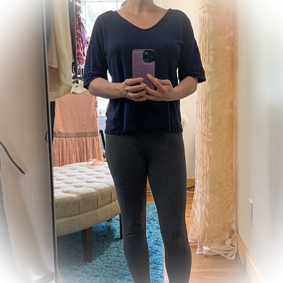 💕J.Jill Love Linen Blue Half Sleeve Top💕 - Picture 1 of 8